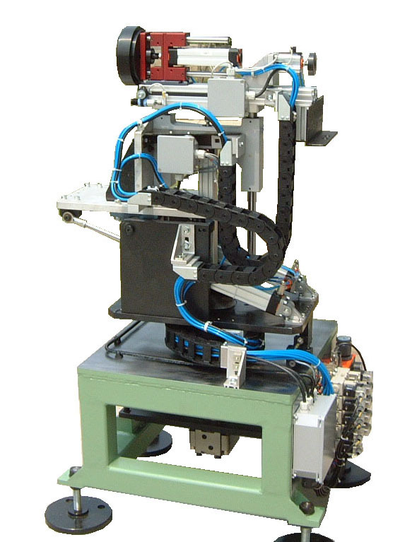 Asservimento a robot antropomorfo